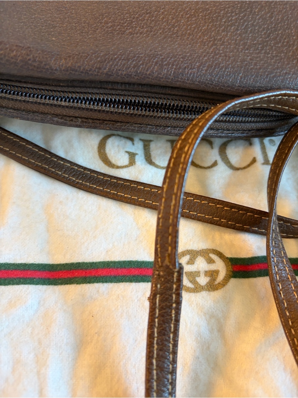Authentic GUCCI brown leather crossbody